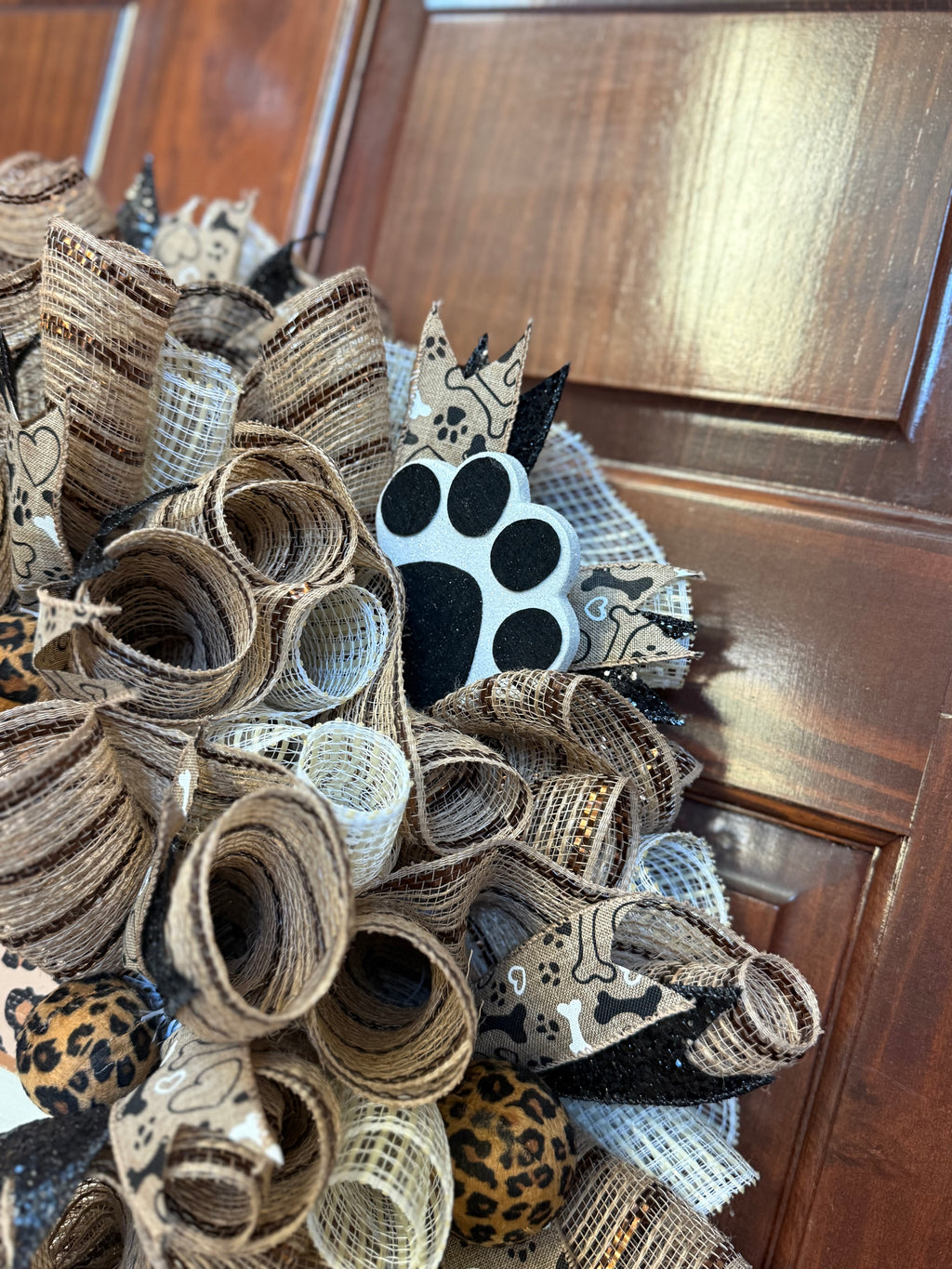 Dog Lover Wreath, Neutral Burlap Leopard Paw Print Welcome Sign, Farmhouse Pet Decor