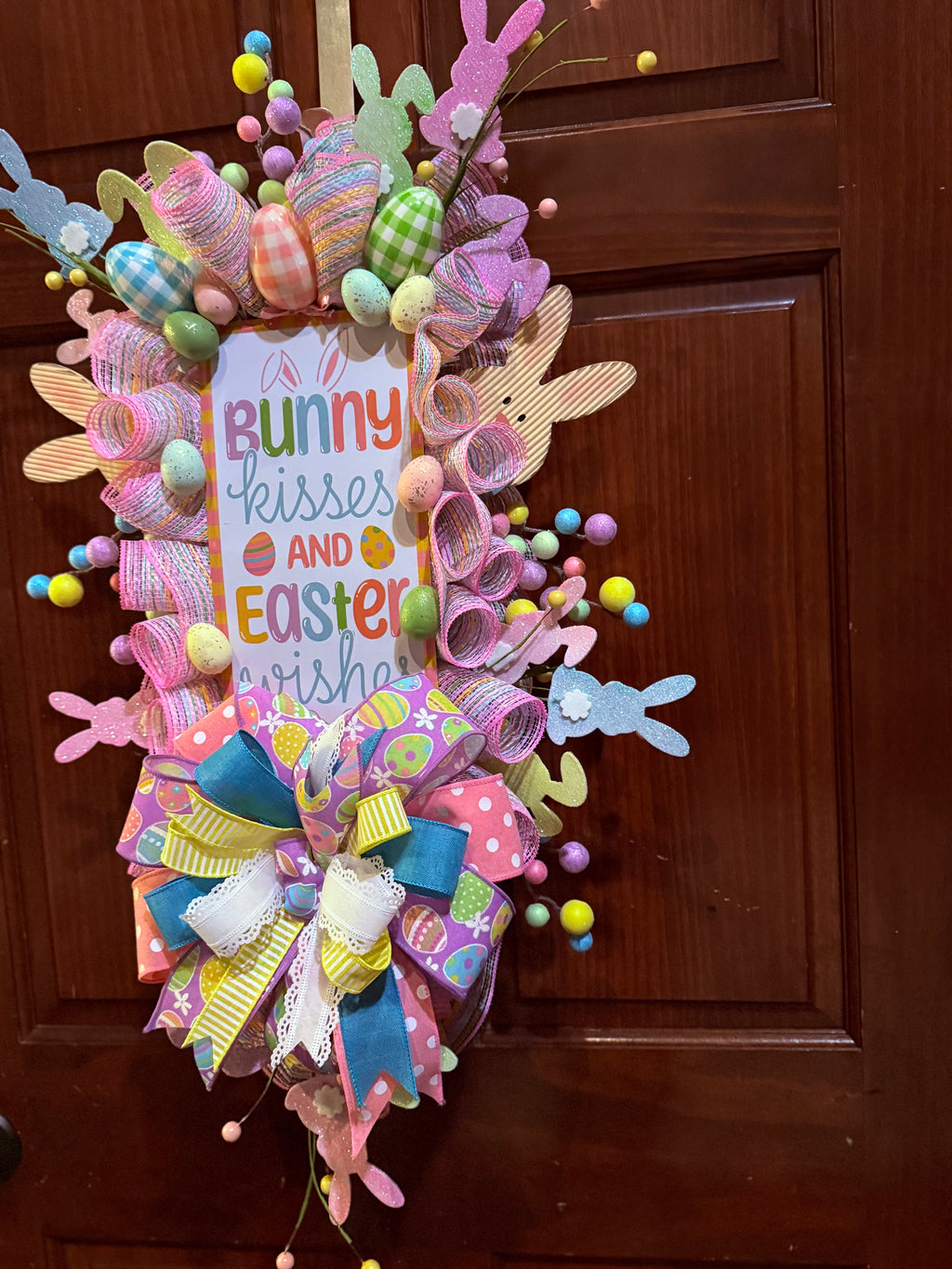Luxury Easter Bunny Wreath – Pastel Spring Door Decor with Bunny Kisses Sign