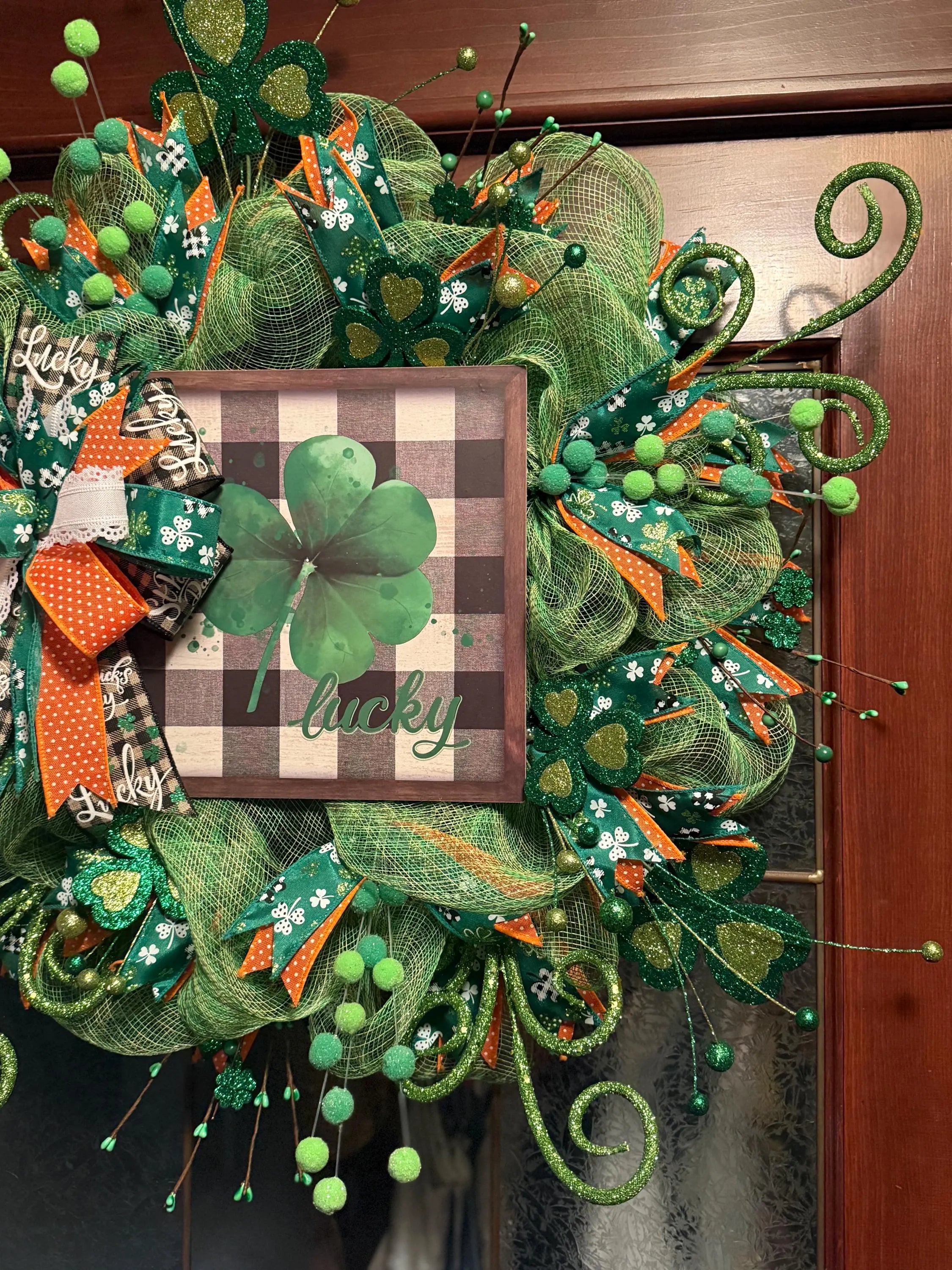 St. Patrick’s Day Lucky Wreath, Green Shamrock Door Wreath, St Paddy’s Day Decor, Irish Holiday Mesh Wreath, Spring Front Door Decoration