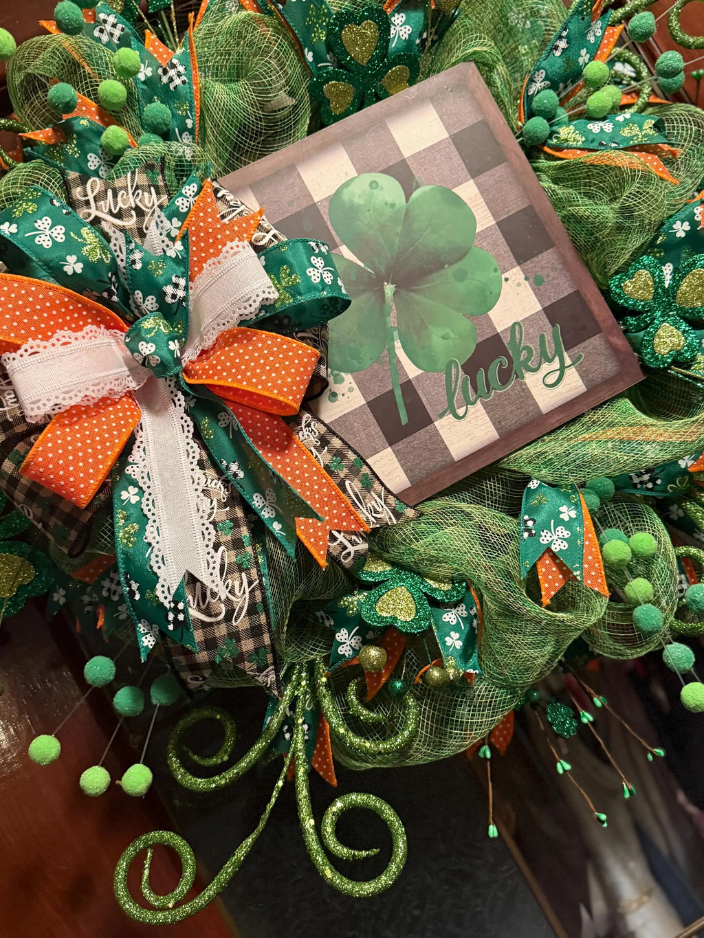 St. Patrick’s Day Lucky Wreath, Green Shamrock Door Wreath, St Paddy’s Day Decor, Irish Holiday Mesh Wreath, Spring Front Door Decoration