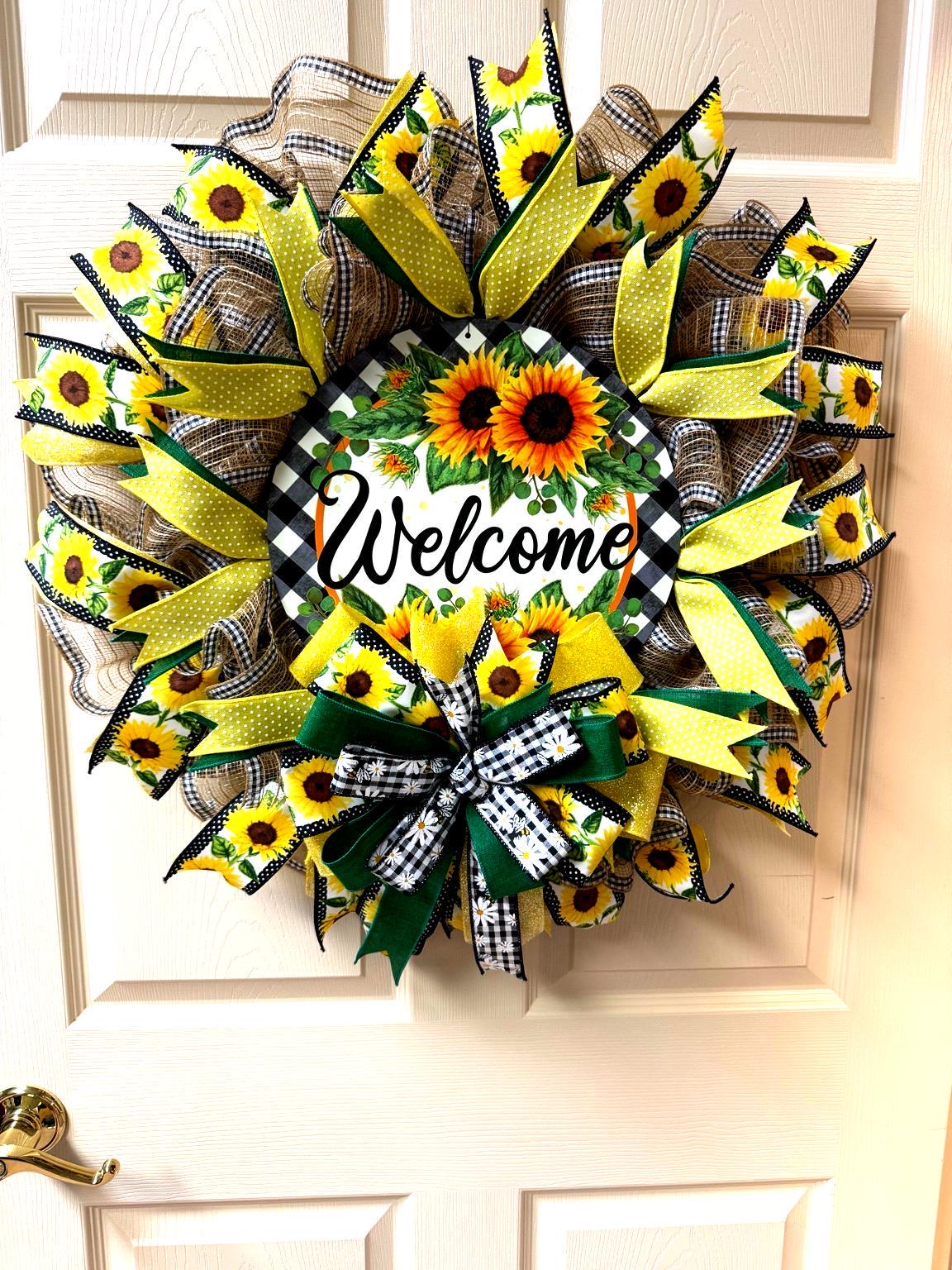 Sunflower Welcome Wreath | Farmhouse Buffalo Plaid Door Hanger